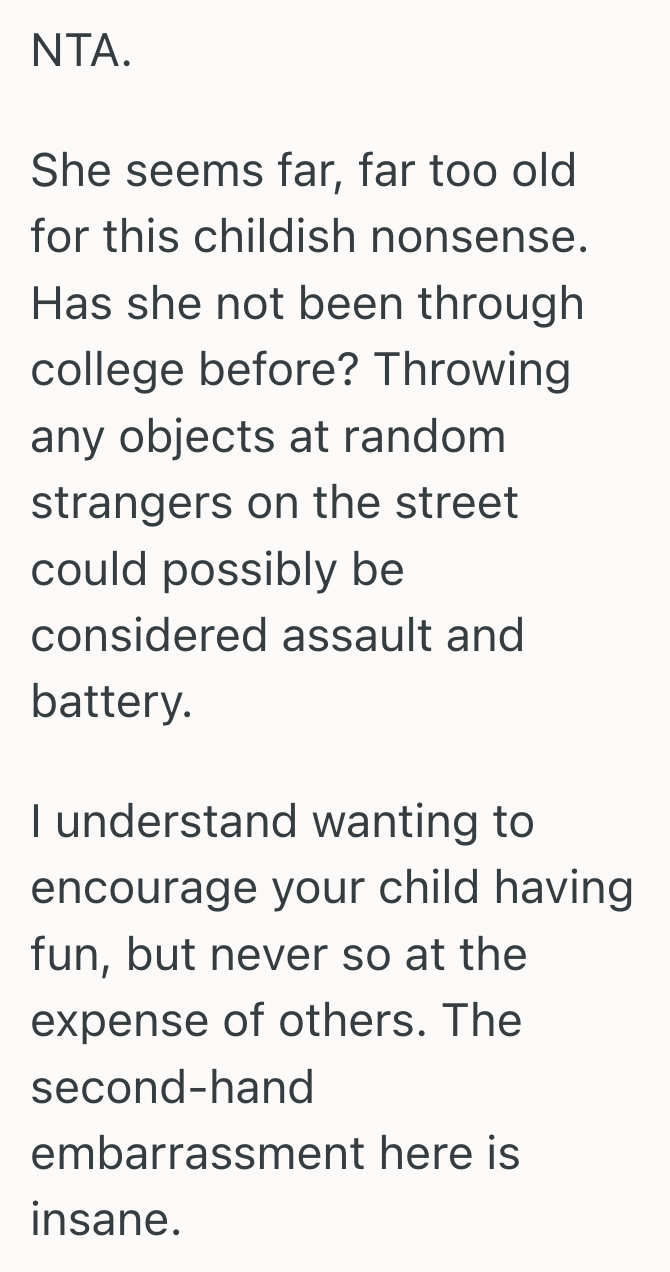 Screenshot 2025 03 10 at 1.17.53 PM Water Balloon Hit A College Student On Her Walk Home, But Instead Of Letting It Go, She Confronted The Parent About Her Child’s Rude Behavior